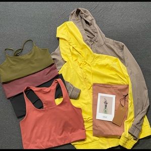 ✨Girlfriend Collective S/M Lot✨